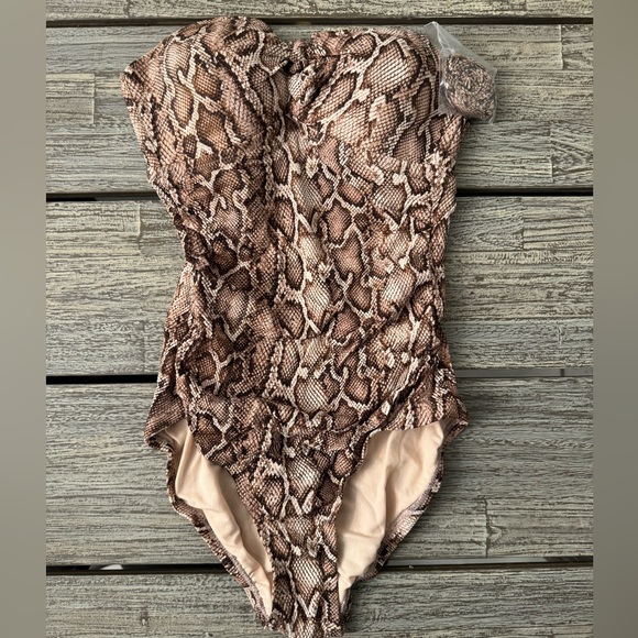 Women’s Kona Sol Convertible Halter Swimsuit, Snakeskin, Sz SM & MED - Picture 2 of 4